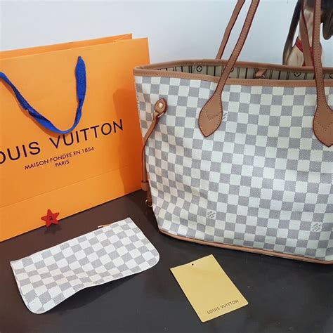 louis vuitton clon vs original|louis vuitton liners.